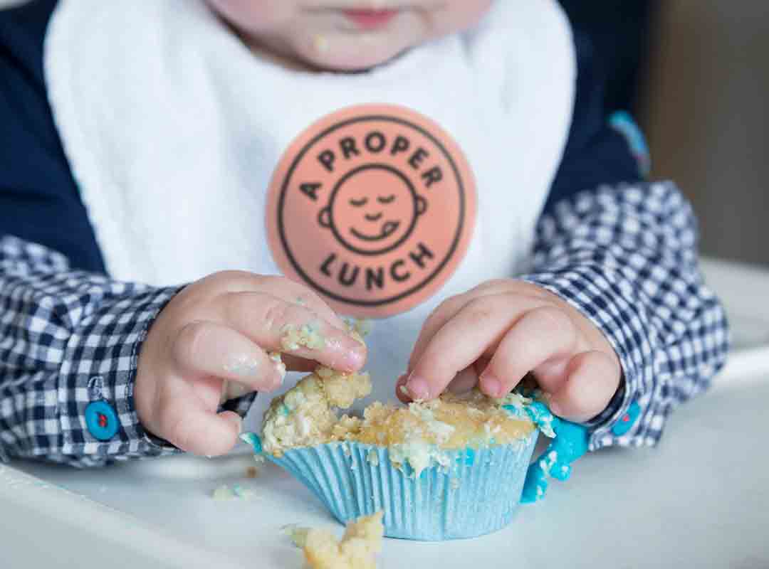 kid-eating-cupcake